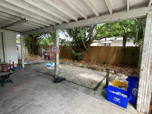 10521 South 228th Lane Boca Raton, FL 33428 - Photo 5 of 24 IMG_5004