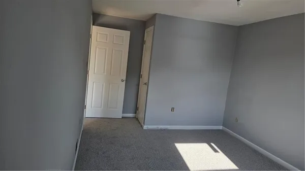 $1,100 | 199 Broadway Avenue, New Kensington, PA 15068