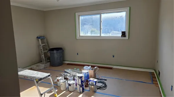 $1,100 | 199 Broadway Avenue, New Kensington, PA 15068