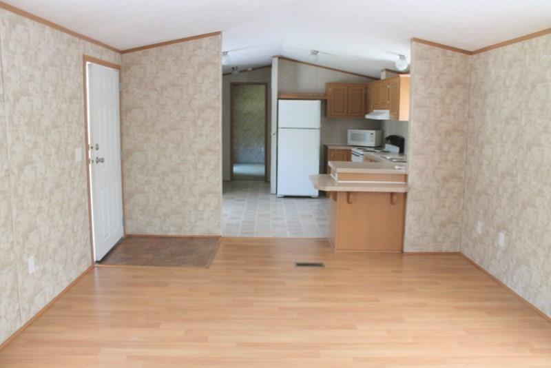 370 Hebron Road Oxford, ME 04270 - Photo 5 of 19 Photo