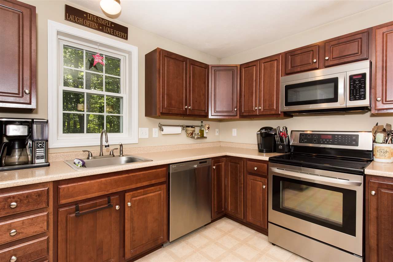 21 Deerfield Road Northwood, NH 03261 - Photo 6 of 40 Gallery Image 6