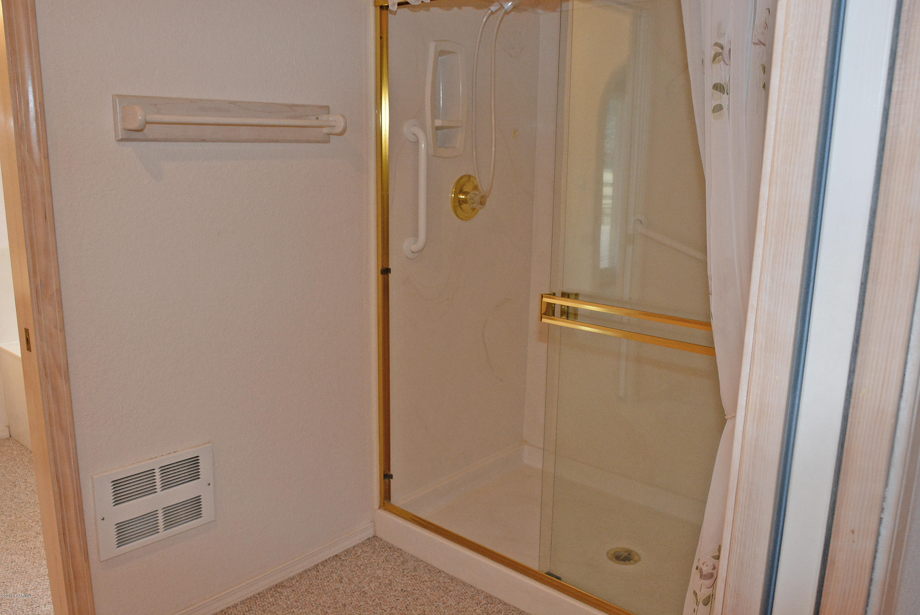 2850 West Bard Ranch Road Prescott, AZ 86305 - Photo 13 of 30 Master Bathroom