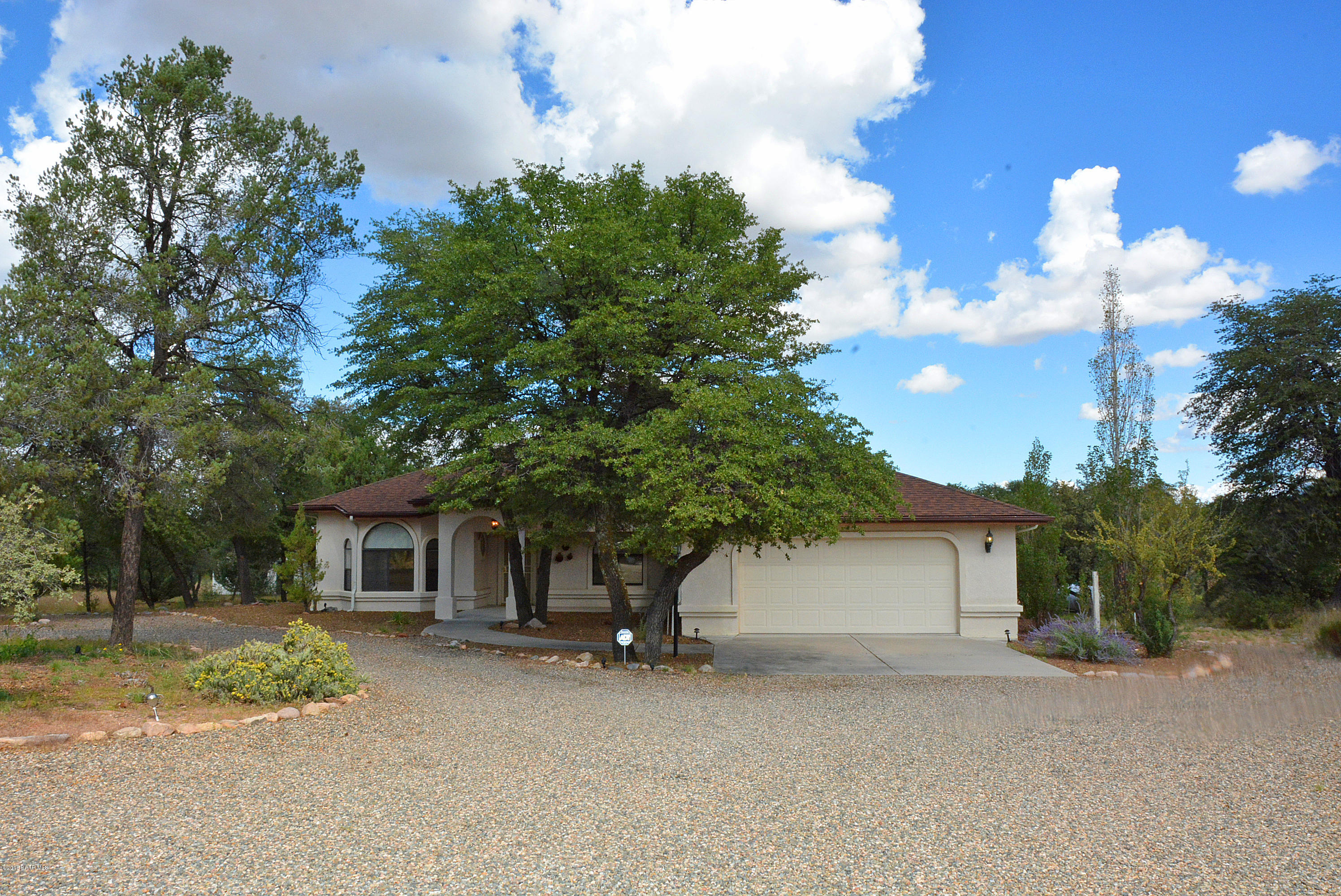 2850 West Bard Ranch Road Prescott, AZ 86305 - Photo 2 of 30 Front