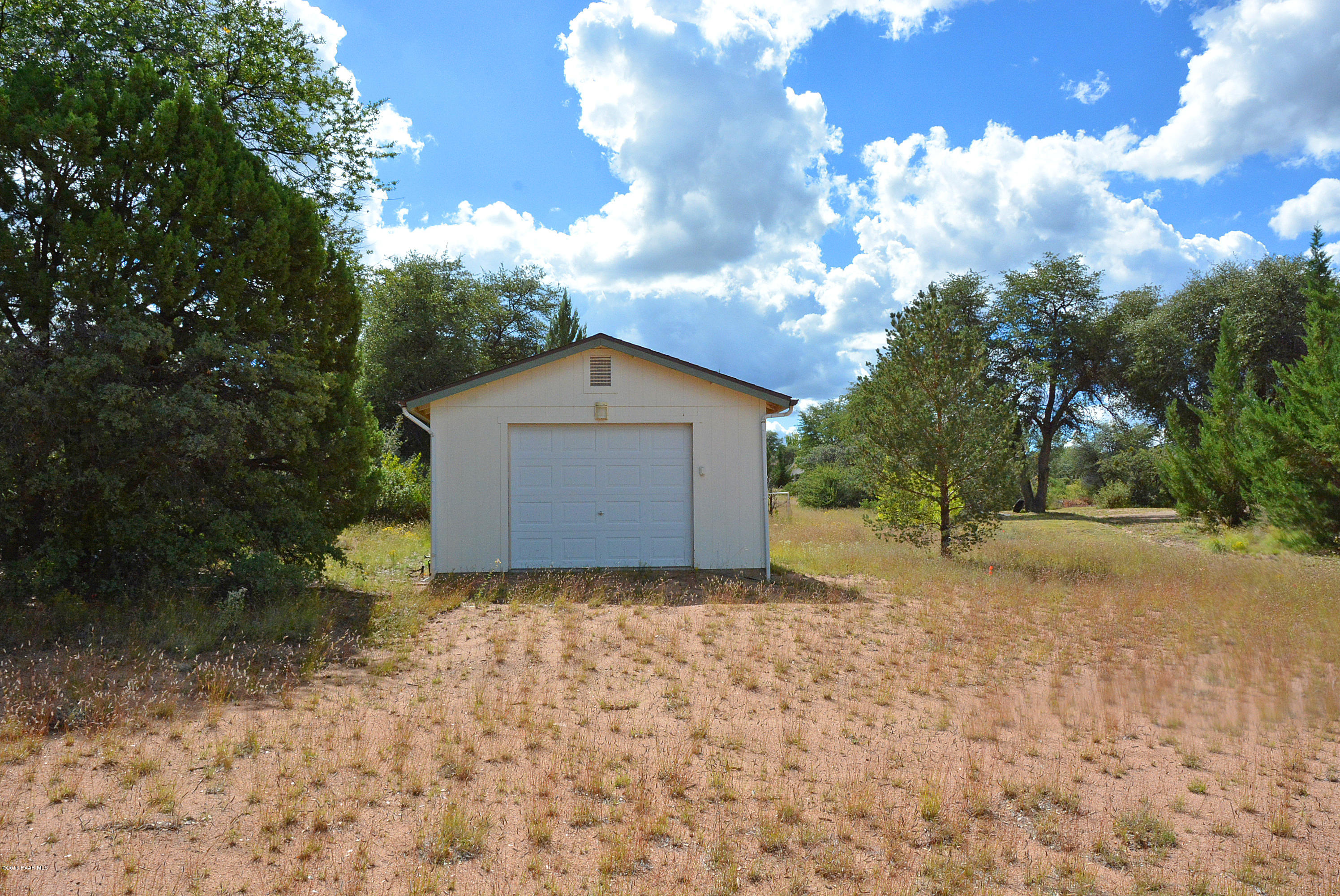 2850 West Bard Ranch Road Prescott, AZ 86305 - Photo 22 of 30 Garage Detached