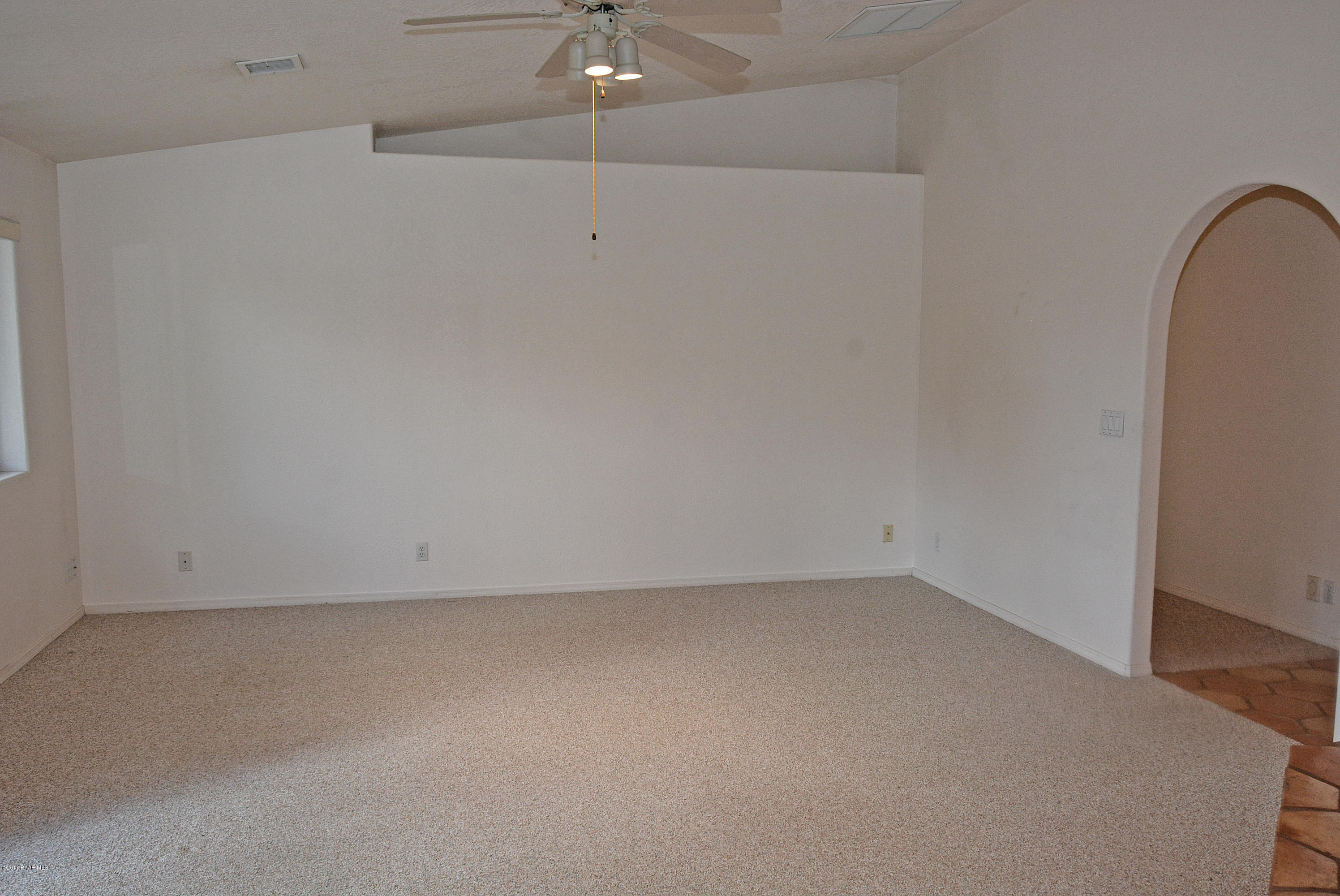 2850 West Bard Ranch Road Prescott, AZ 86305 - Photo 5 of 30 Family Room