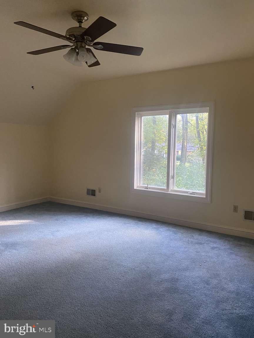 44 Frederick Way Kirkwood, PA 17536 - Photo 24 of 50 an empty room with a window and a fan
