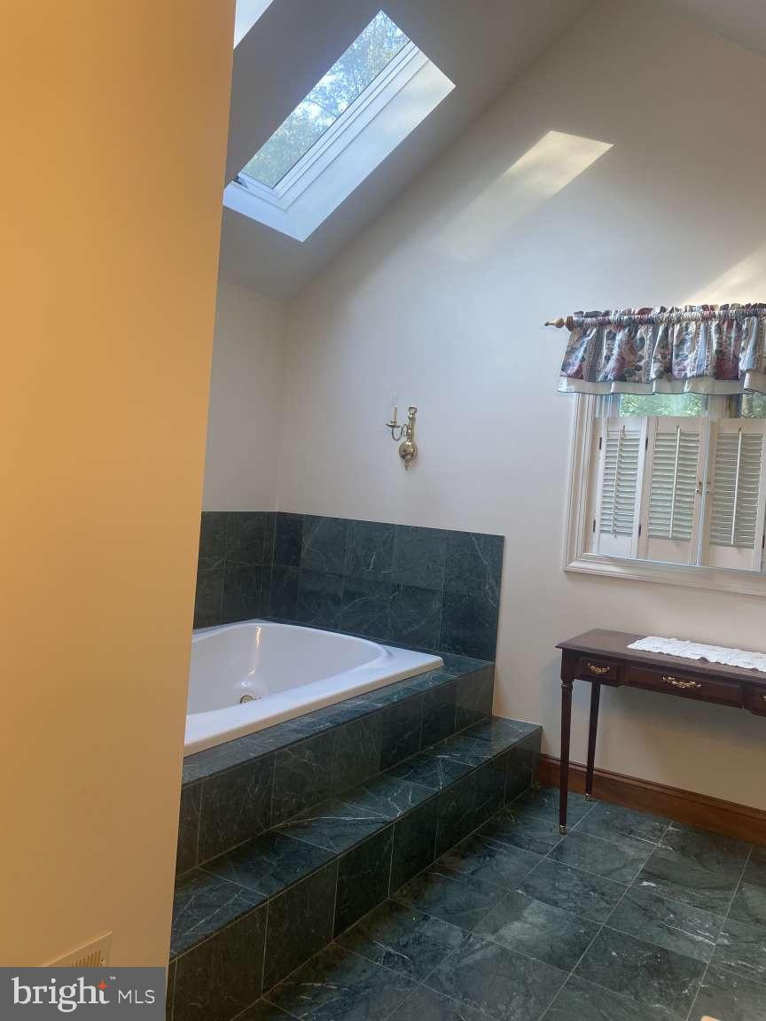 44 Frederick Way Kirkwood, PA 17536 - Photo 35 of 50 a bathroom with a sink and a mirror