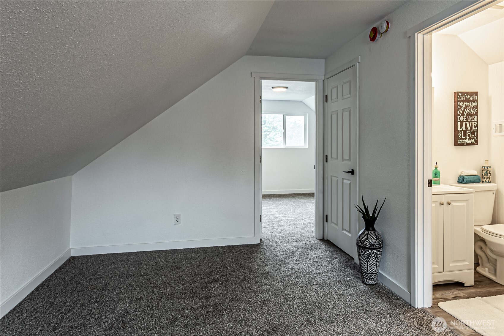 33205 35th Avenue Southwest Federal Way, WA 98023 - Photo 18 of 23