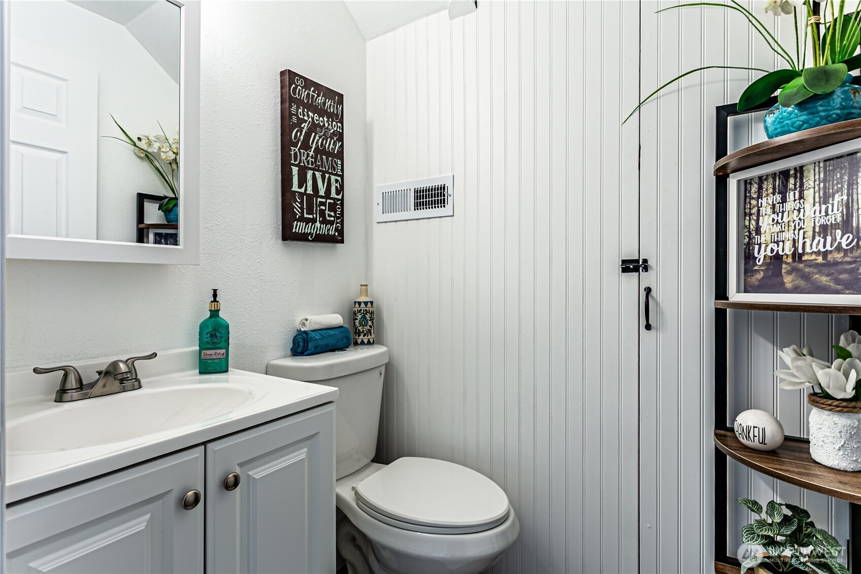 33205 35th Avenue Southwest Federal Way, WA 98023 - Photo 19 of 23