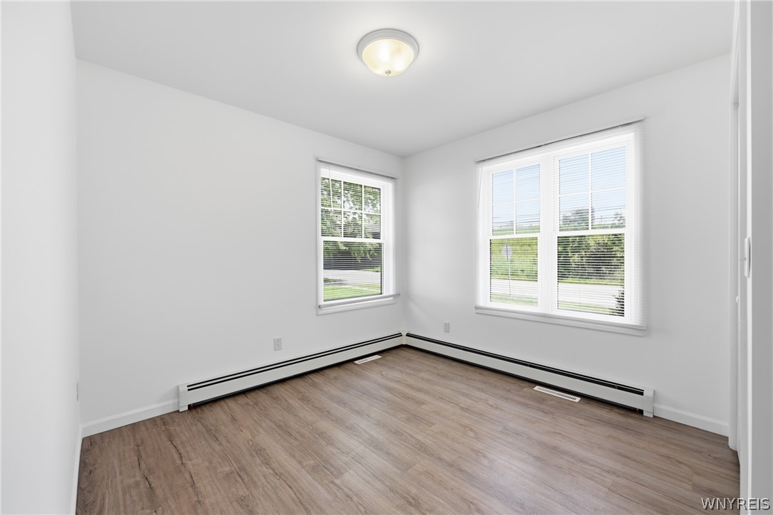 362 Beach Road Cheektowaga, NY 14225 - Photo 12 of 20 Gallery Image 12