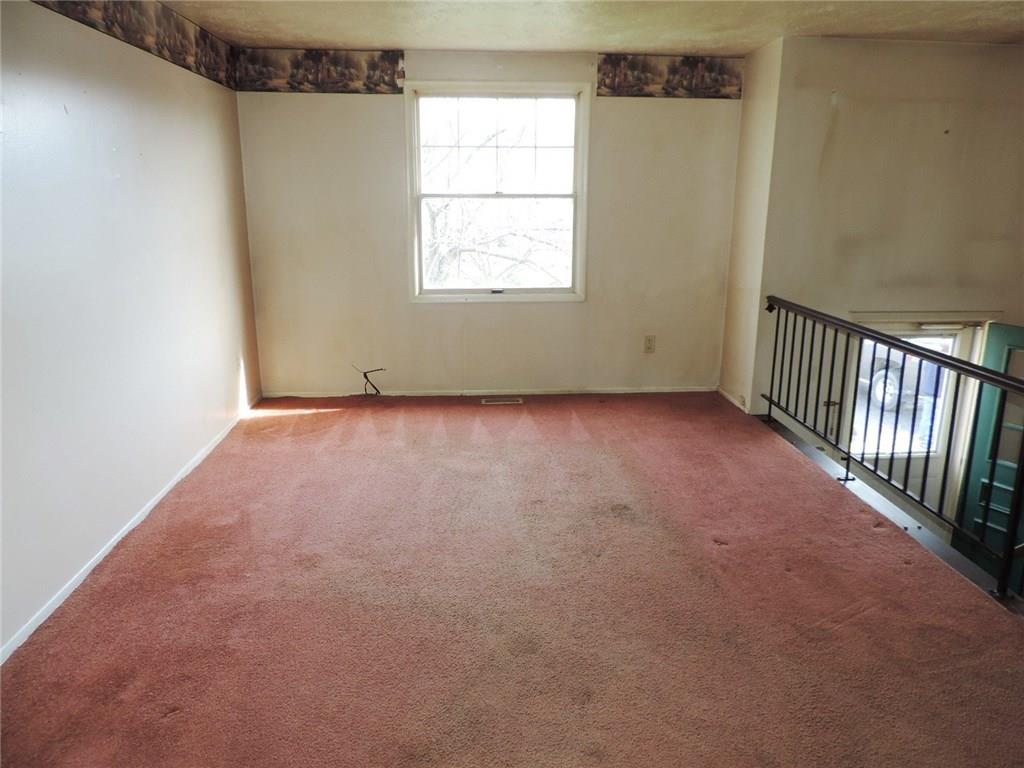 34 Quail Hill Road Pittsburgh, PA 15214 - Photo 3 of 22 Gallery Image 3