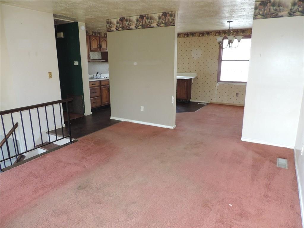 34 Quail Hill Road Pittsburgh, PA 15214 - Photo 4 of 22 Gallery Image 4