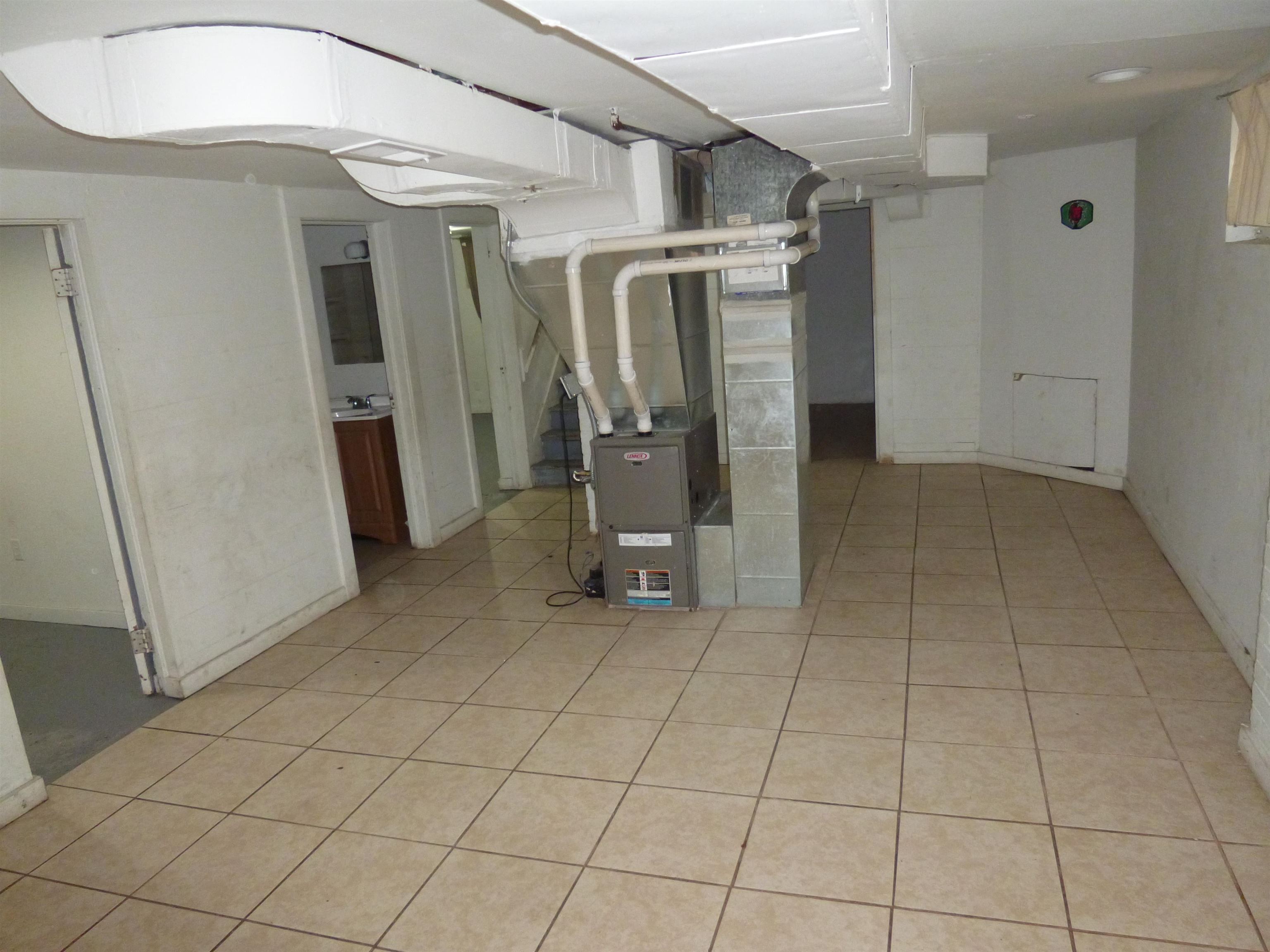 1504 West Gardner Avenue Spokane, WA 99201 - Photo 12 of 17