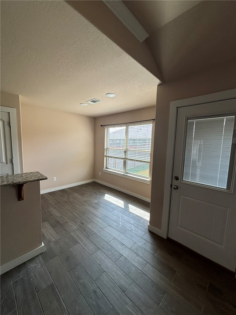 433 Red Robin Street Centerton, AR 72719 - Photo 4 of 16 Gallery Image 4