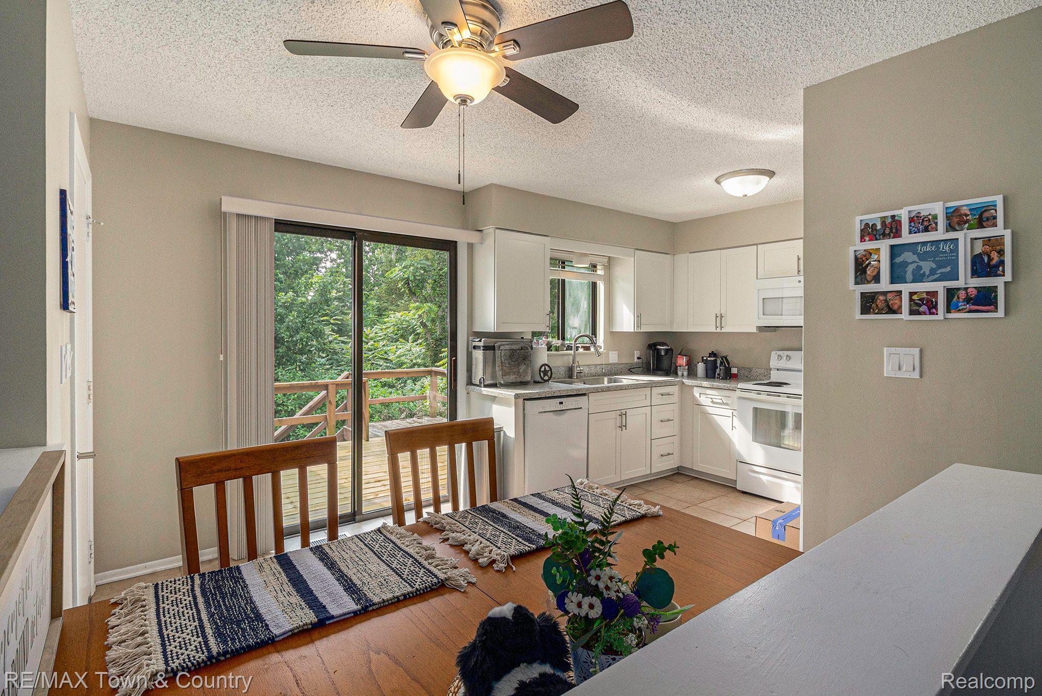 8040 Potter Road Flushing, MI 48433 - Photo 10 of 36 Gallery Image 10