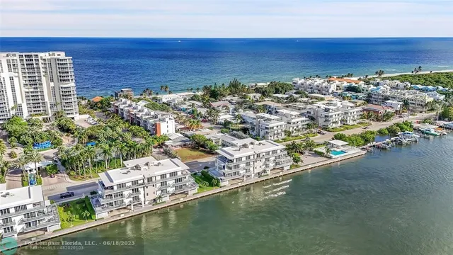 $2,899,000 | 356 Balboa Street, Hollywood, FL 33019