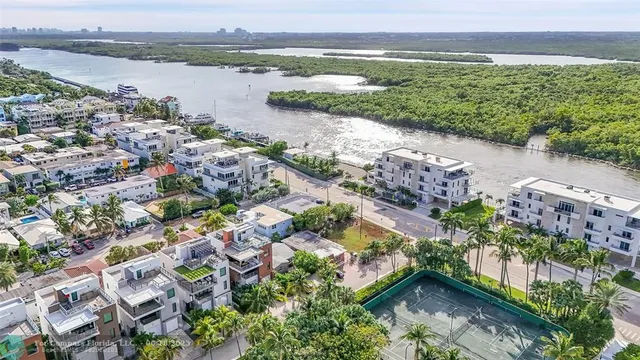 $2,899,000 | 356 Balboa Street, Hollywood, FL 33019