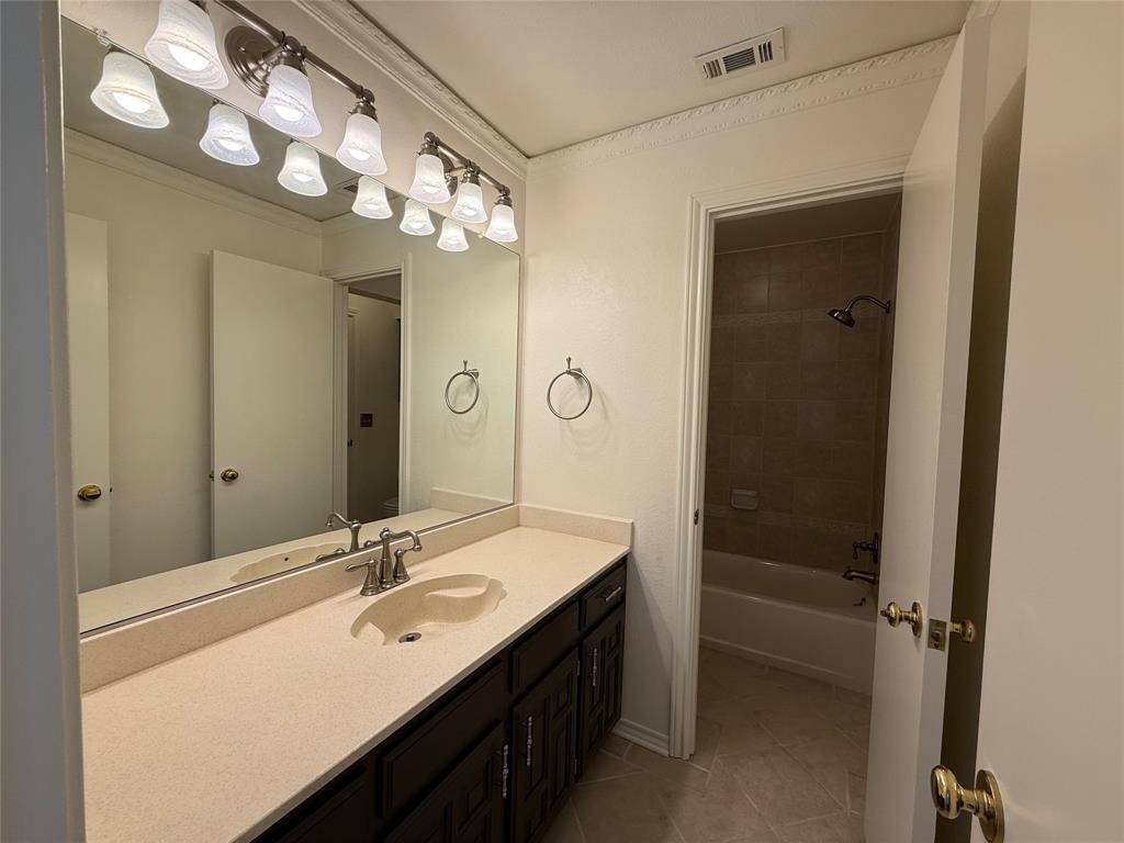 3205 Cross Bend Road Plano, TX 75023 - Photo 34 of 40