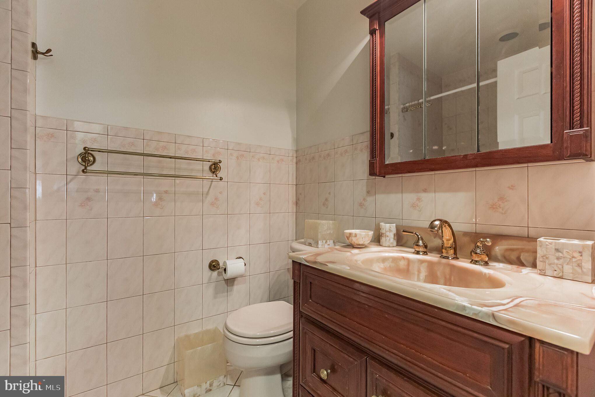 7391 Ridge Avenue Philadelphia, PA 19128 - Photo 25 of 30 Gallery Image 25