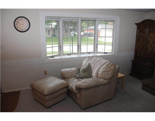 6913 Rushleigh Road Englewood, OH 45322 - Photo 9 of 18