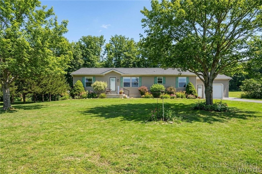 10960 Dennison Road Hanover, NY 14062 - Photo 3 of 46