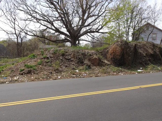 $99,900 | 219 Exeter Street, Bridgeport, CT 06606