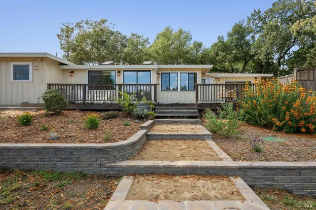 $1,595,000 | 447 Sparkes Road, Sebastopol, CA 95472