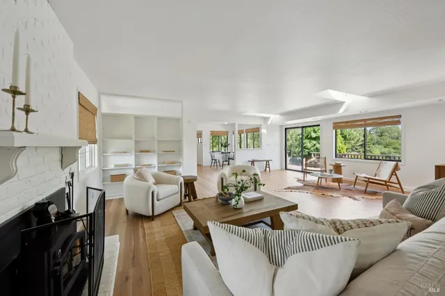 $1,595,000 | 447 Sparkes Road, Sebastopol, CA 95472