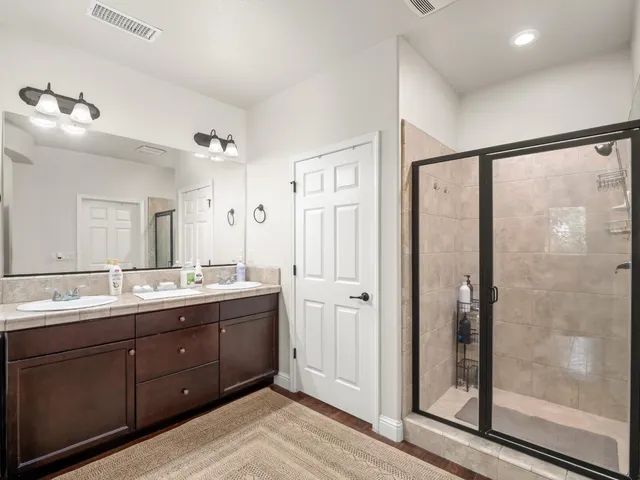 $529,000 | 11319 North Via Napoli Drive, Fresno, CA 93730