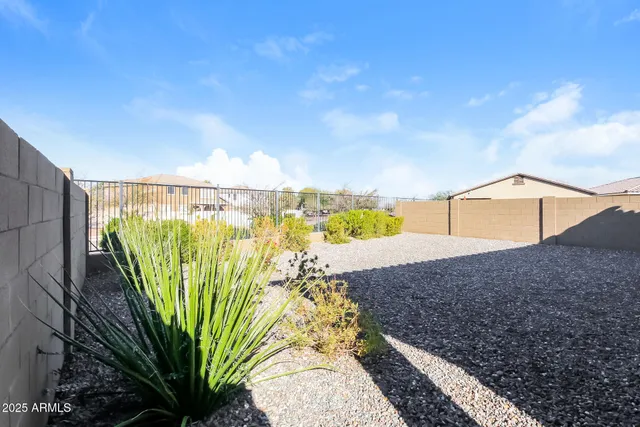 $1,950 | 8632 South 40th Lane, Laveen, AZ 85339