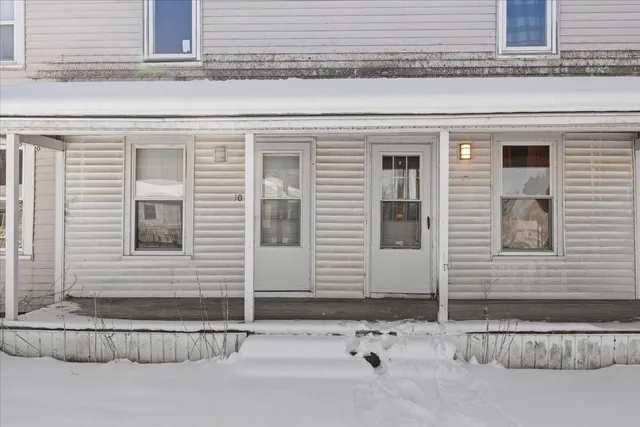 $375,000 | 10-12 Lamoille Terrace, Milton, VT 05468