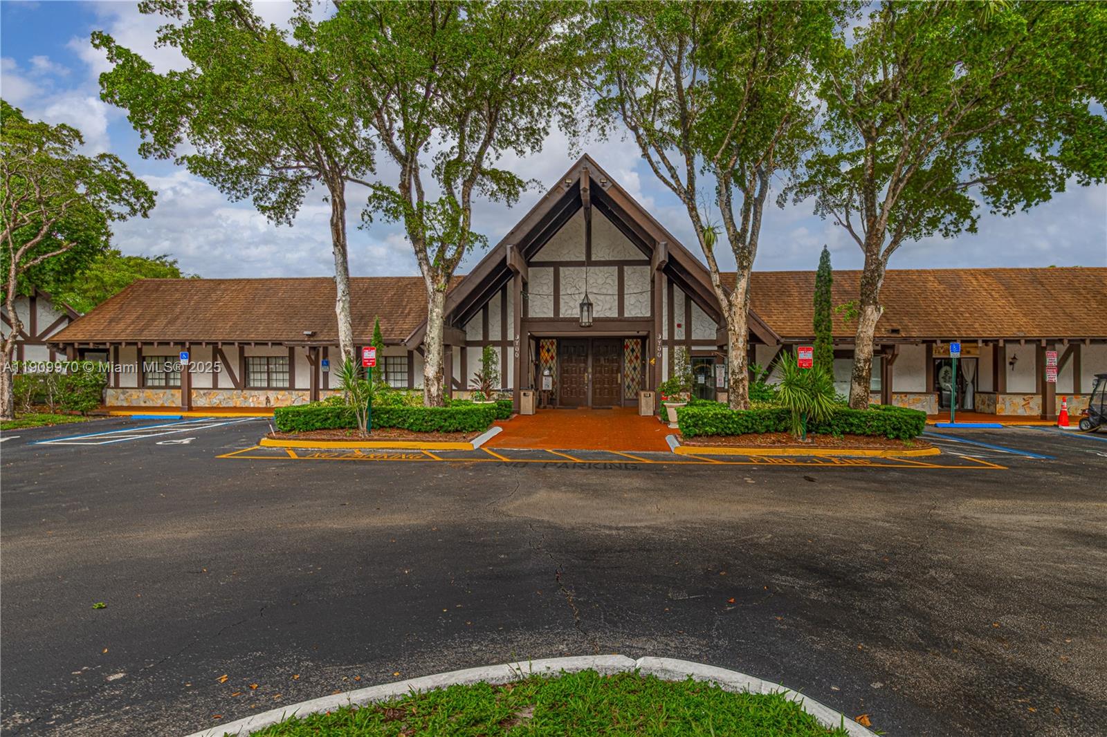 3760 Inverrary Drive, Unit 3G Lauderhill, FL 33319 - Photo 15 of 21