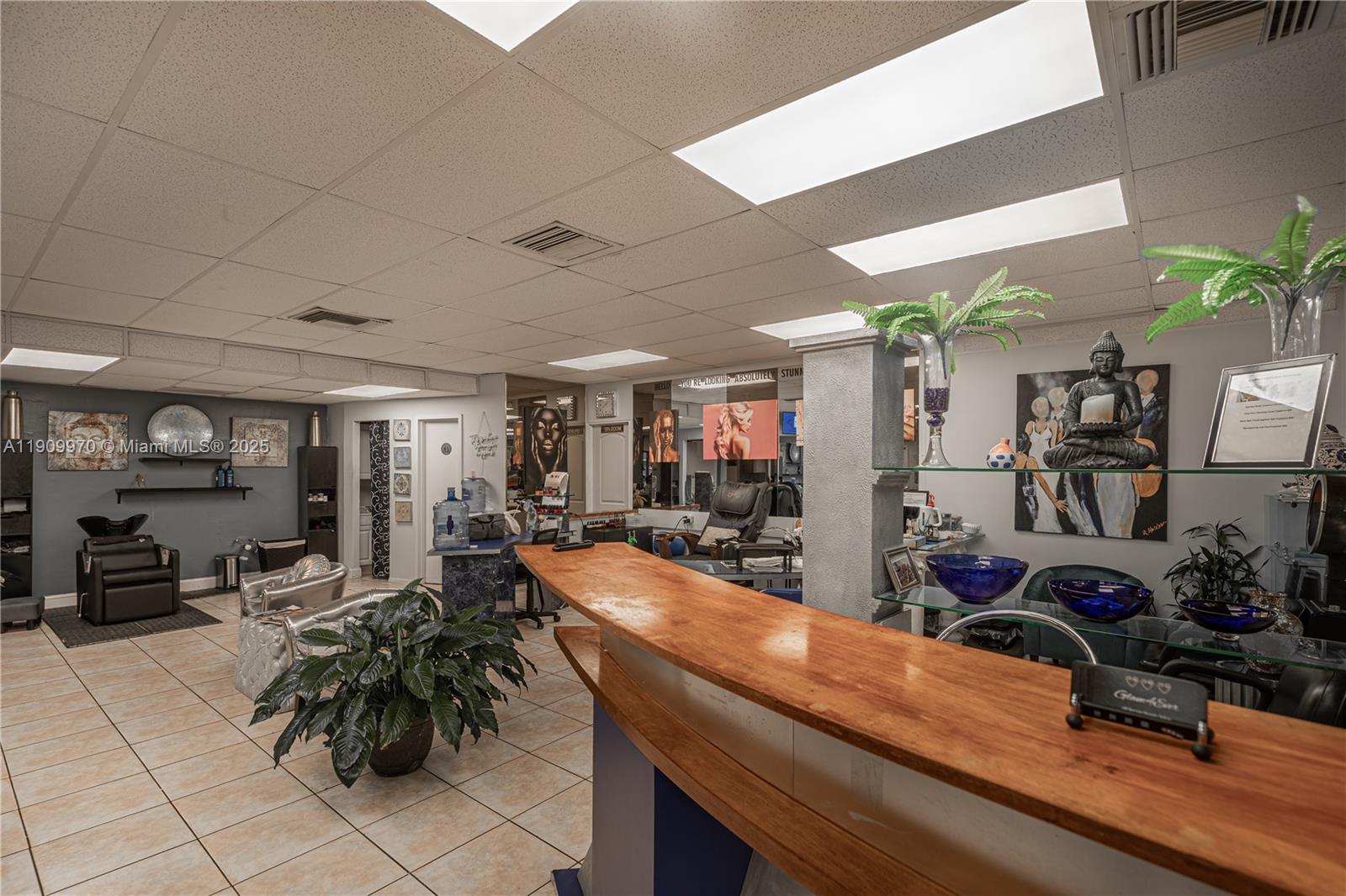 3760 Inverrary Drive, Unit 3G Lauderhill, FL 33319 - Photo 18 of 21 Club House Hairdresser