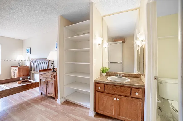 $1,650 | 3760 Inverrary Drive, Unit 3G, Lauderhill, FL 33319