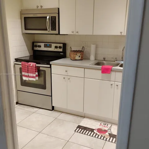 $1,650 | 3760 Inverrary Drive, Unit 3G, Lauderhill, FL 33319