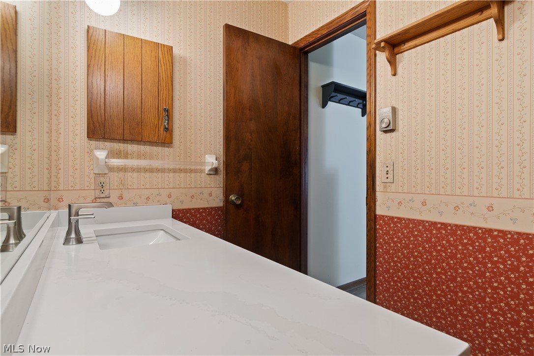 7590 South Cleveland Massillon Road Clinton, OH 44216 - Photo 14 of 30 Gallery Image 14