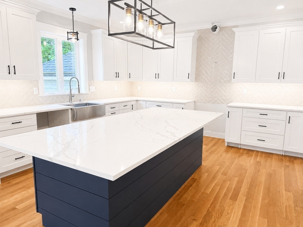 17 Longhill Road Franklin, MA 02038 - Photo 9 of 41