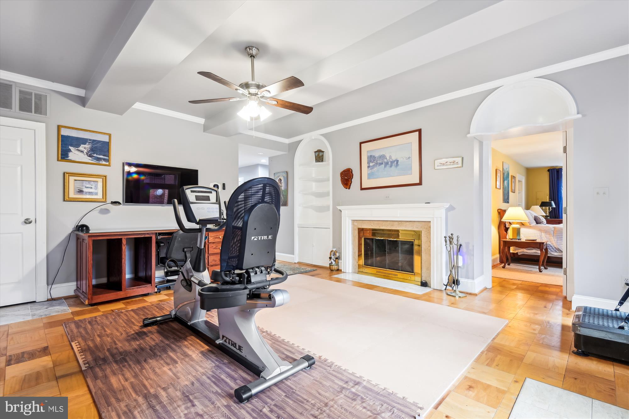 4220 North Charles Street Baltimore, MD 21218 - Photo 25 of 30 a view of a livingroom with furniture and a fireplace