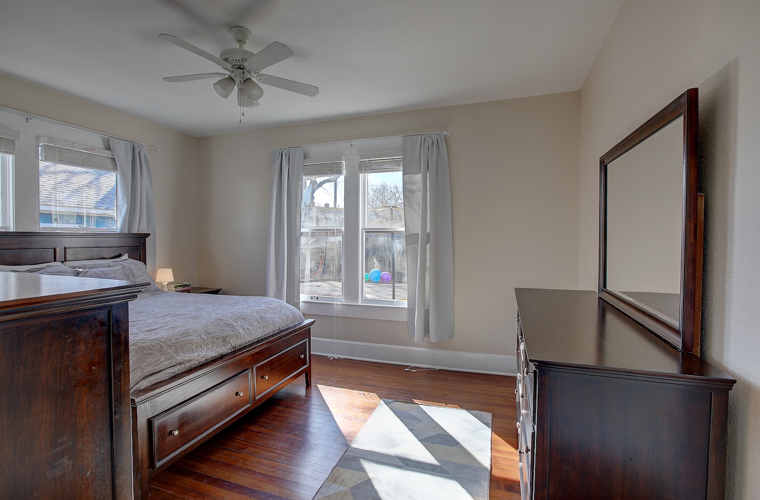 1305 South Elm Street Georgetown, TX 78626 - Photo 17 of 35