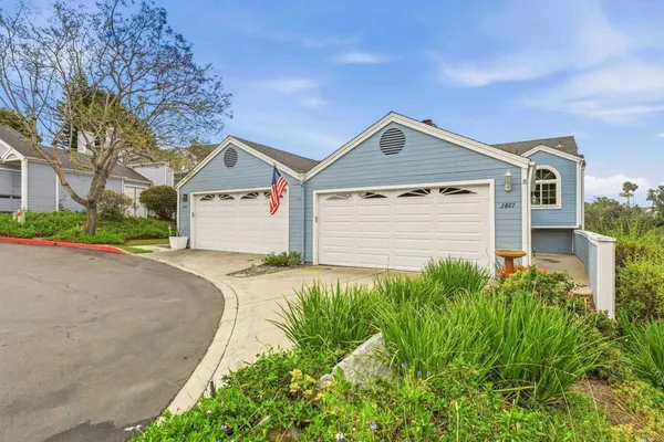 $769,999 | 2807 Valley Vista Way, Oceanside, CA 92054