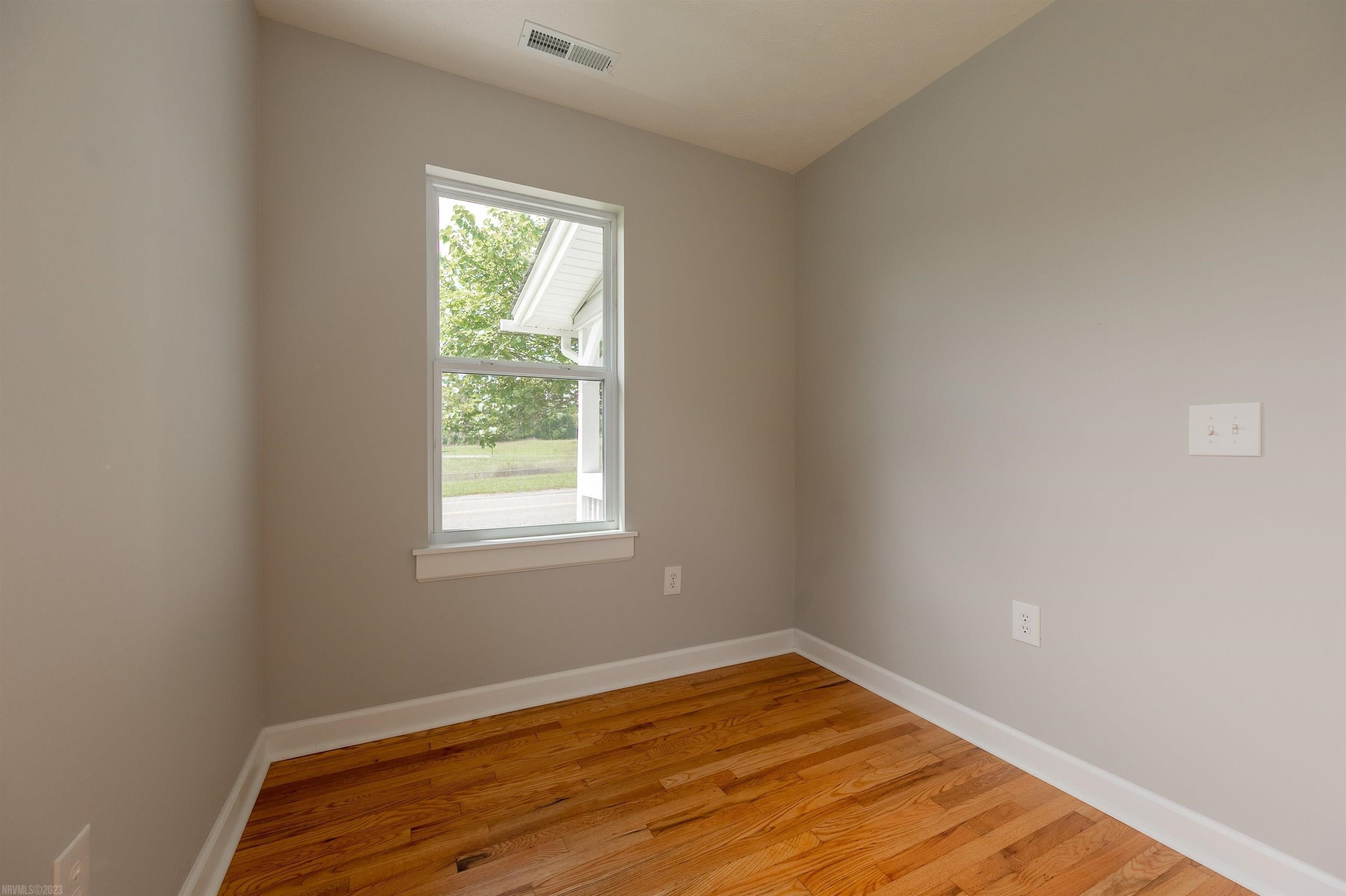 426 Store Hill Road Austinville, VA 24312 - Photo 24 of 40 Gallery Image 24