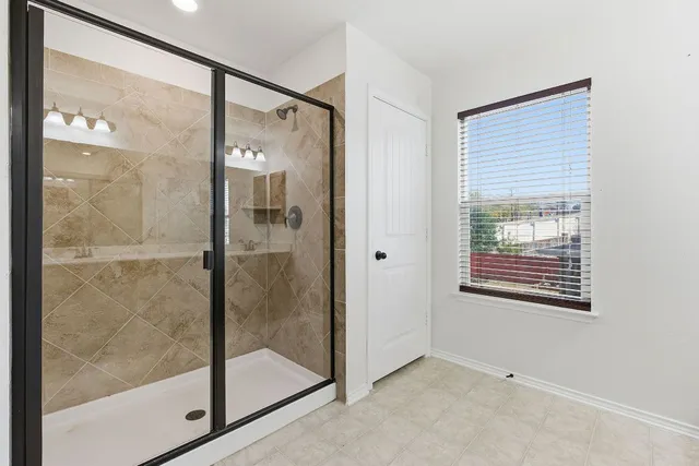 $390,000 | 6704 Ondantra Bend, Austin, TX 78744