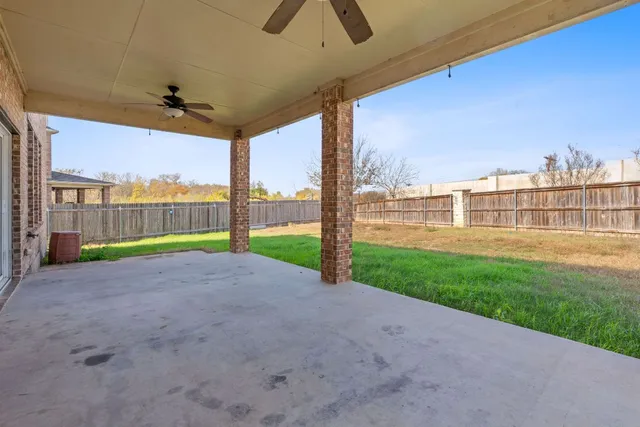 $390,000 | 6704 Ondantra Bend, Austin, TX 78744
