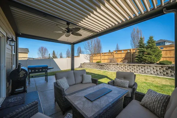 $539,900 | 5433 South Ravencrest Drive, Spokane, WA 99224