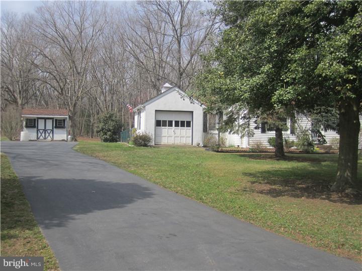 611 Little Mill Road Monroeville, NJ 08343 - Photo 3 of 15 Garage
