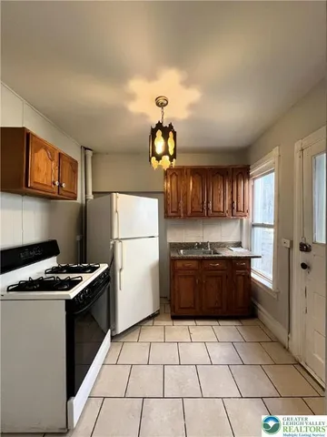 $129,900 | 622 North Silk Street, Allentown, PA 18102