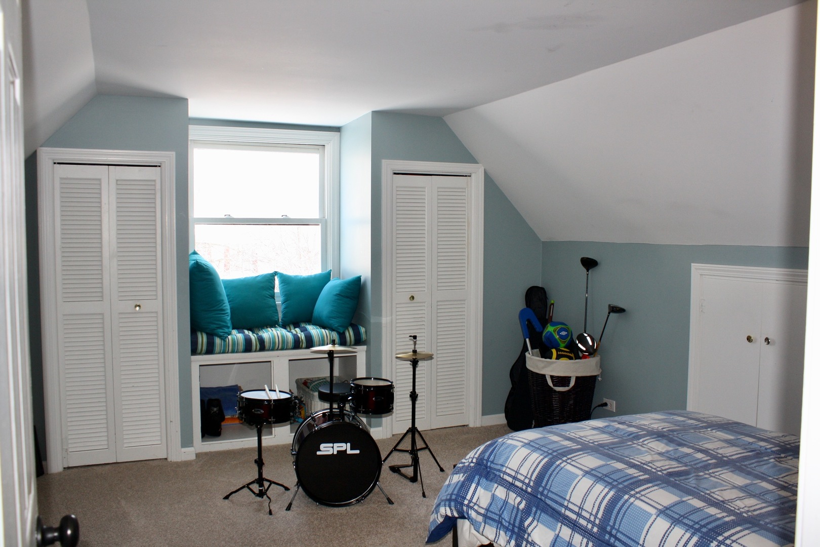 321 North Wright Street Naperville, IL 60540 - Photo 12 of 23 a bedroom with a bed and a large window