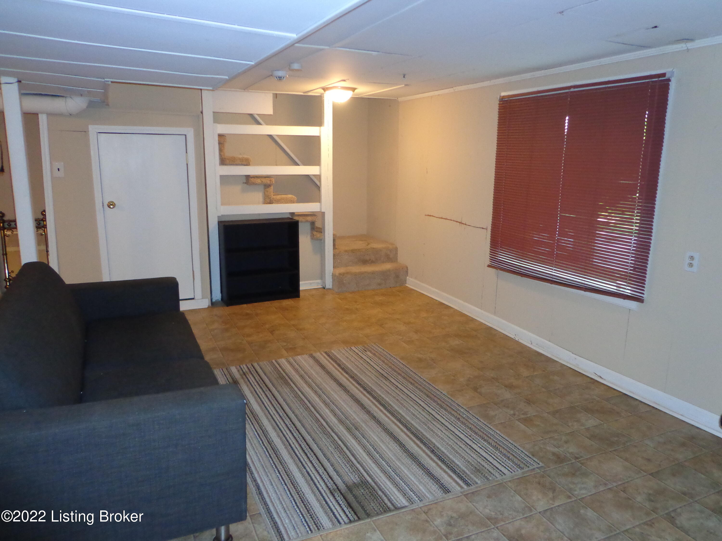 7903 Bluebonnet Road Louisville, KY 40258 - Photo 27 of 38 DSC03536