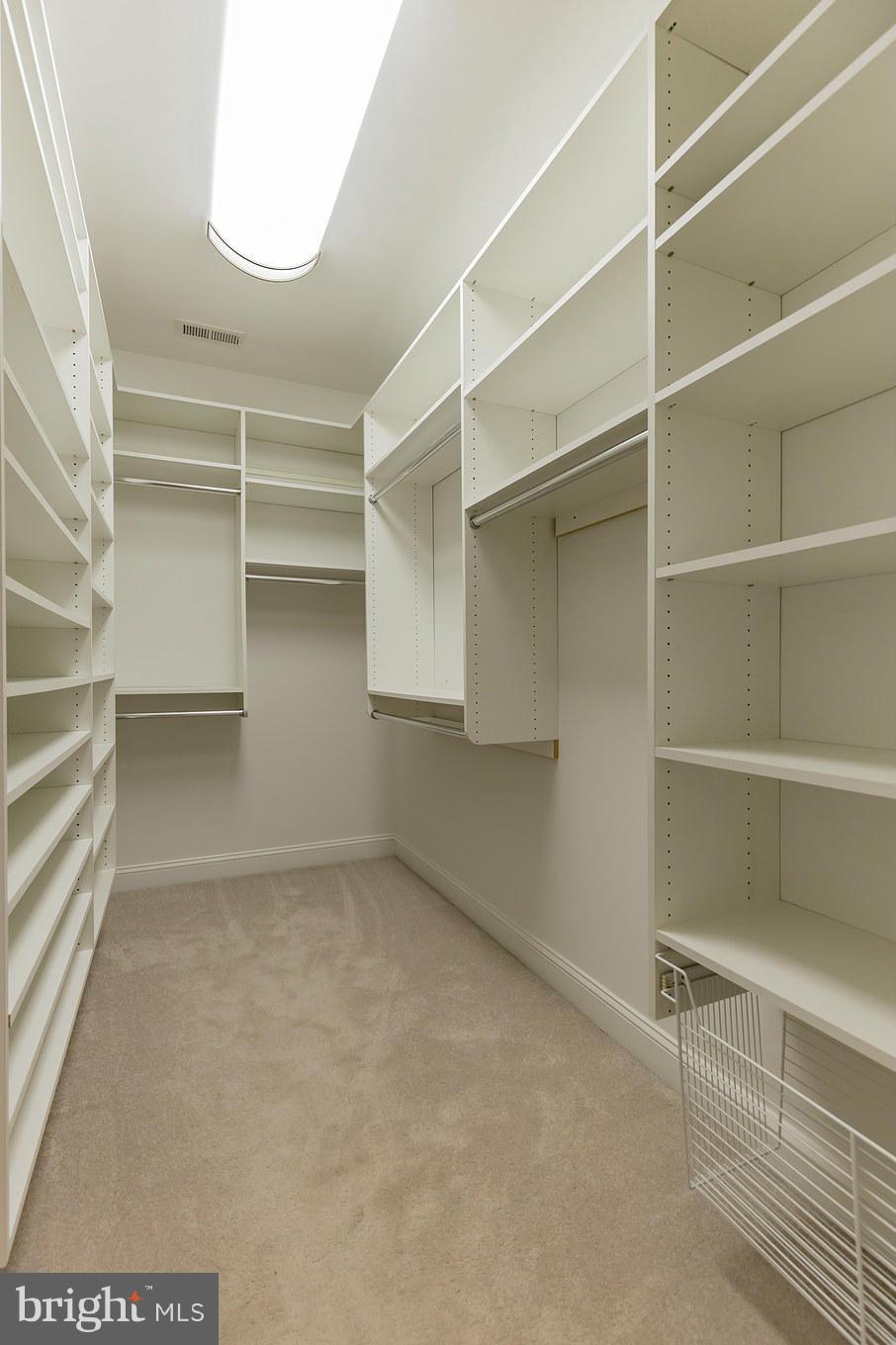 45261 Daniels Road Hollywood, MD 20636 - Photo 19 of 30 Owner's walk-in closets