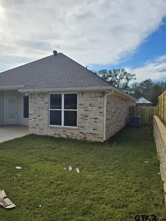 $359,800 | 905 Alex Drive, Whitehouse, TX 75791